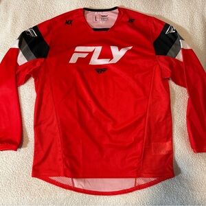 FLY motocross jersey
Size : L
Like new